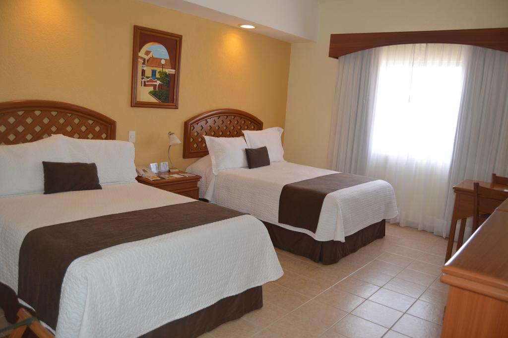 Hotel Costa Inn