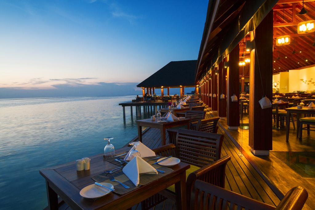 Summer Island Maldives