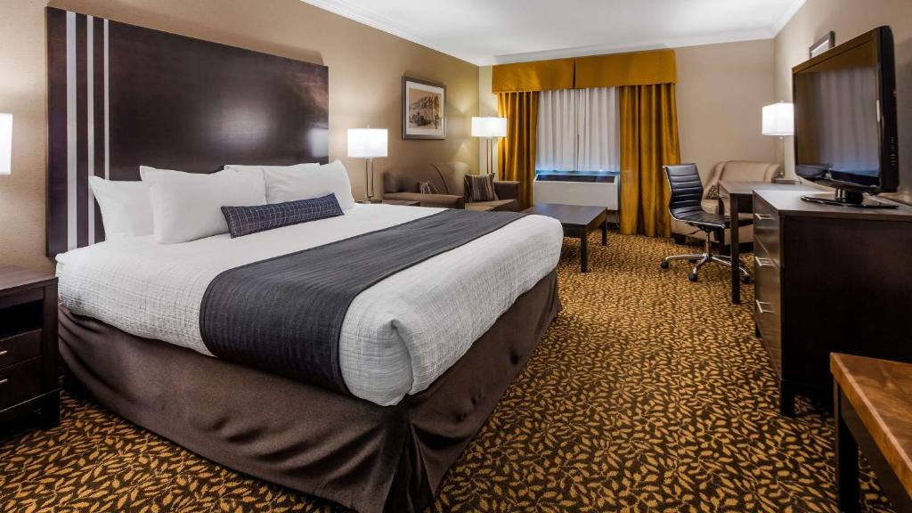 Best Western Plus Fernie Mountain Lodge