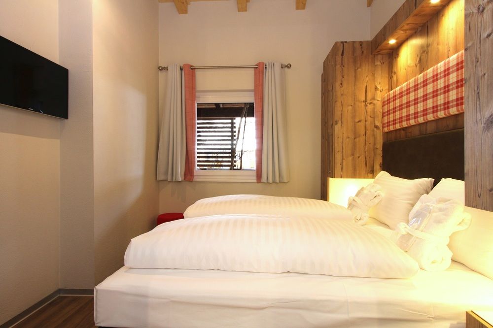 Avenida Mountain Lodges