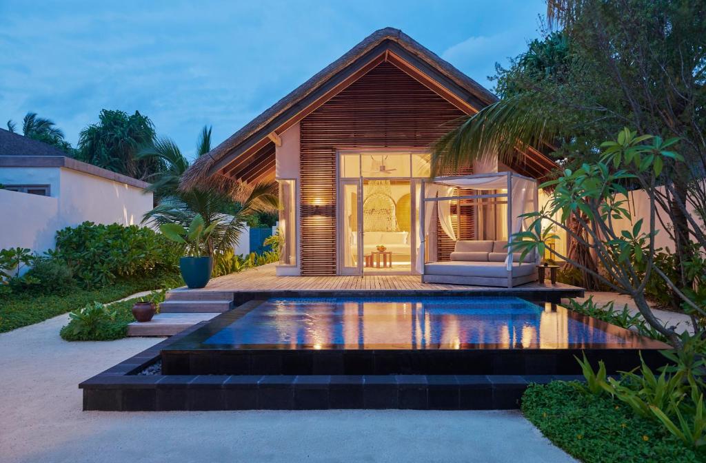 Sirru Fen Fushi (Formerly Fairmont)