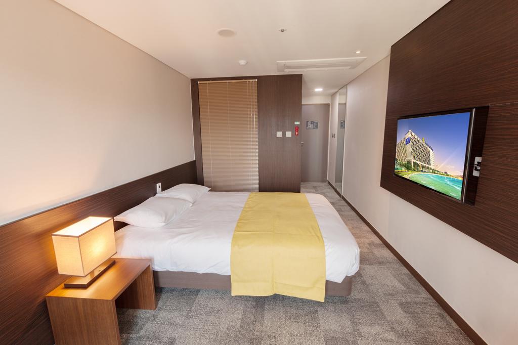 GOLDEN TULIP JEJU SEONGSAN