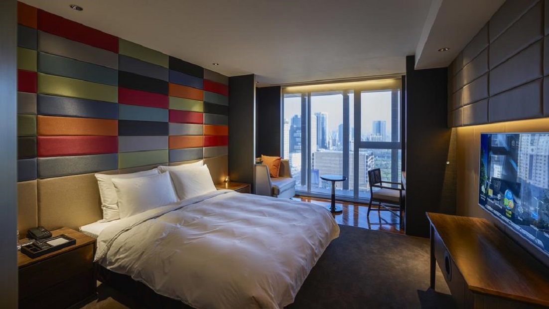 H2O Hotel