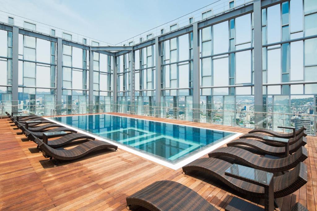 NOVOTEL AMBASSADOR SEOUL DONGDAEMUN