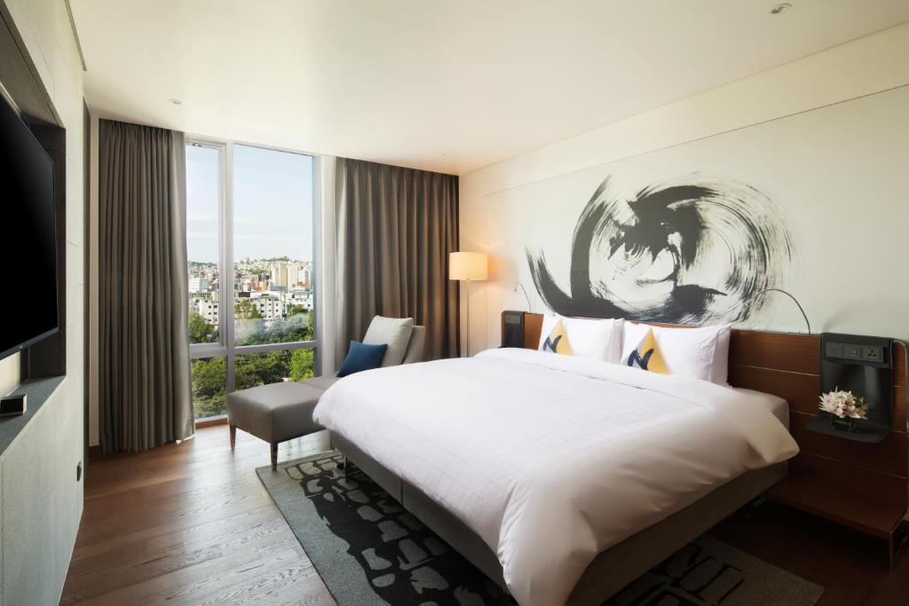 NOVOTEL AMBASSADOR SEOUL DONGDAEMUN