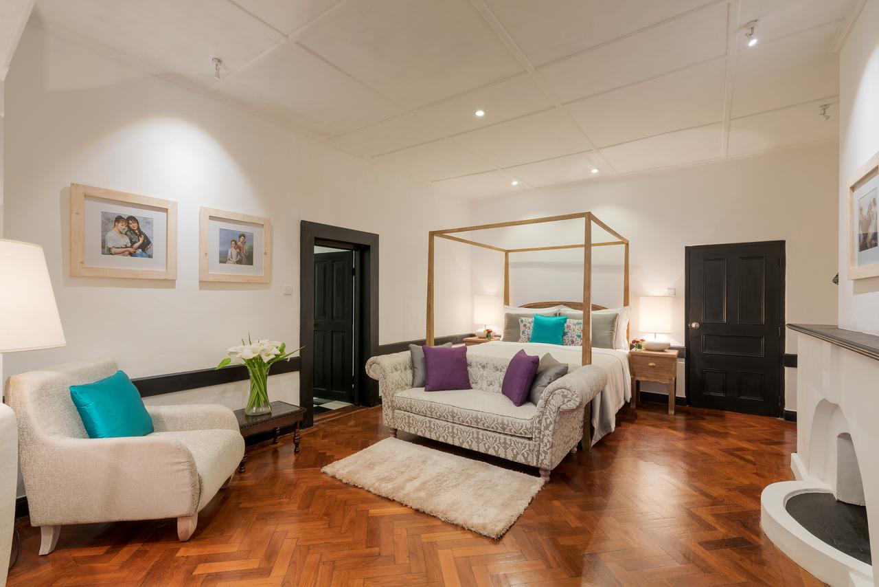 THE OLIPHANT BUNGALOW