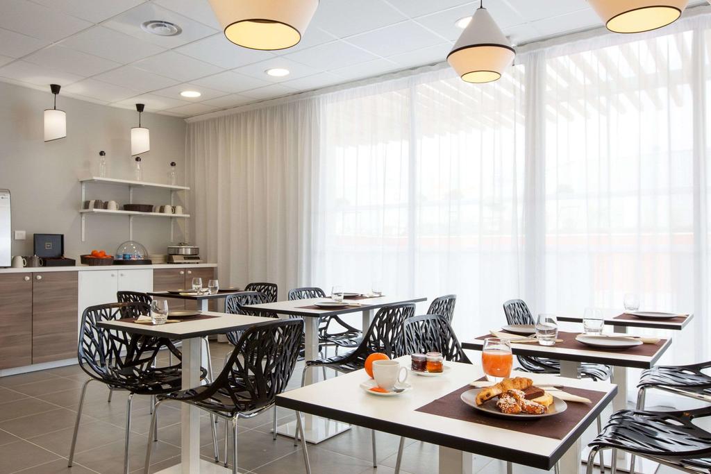 Quality Suites Toulouse-Blagnac (12km from Toulouse)