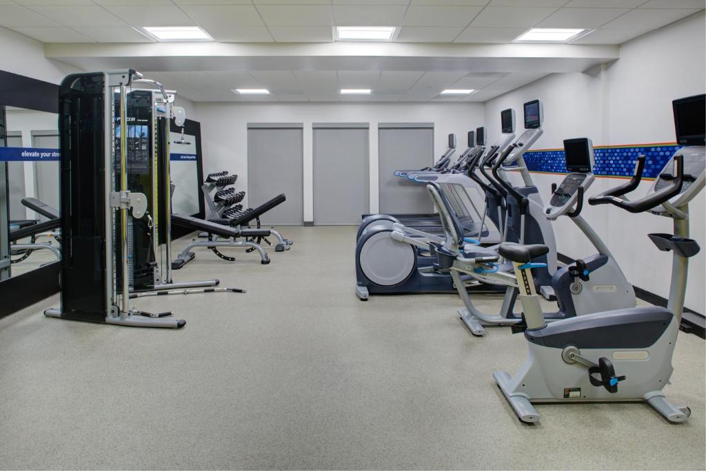 Hampton Inn & Suites by Hilton-Irvine/Orange County Airport