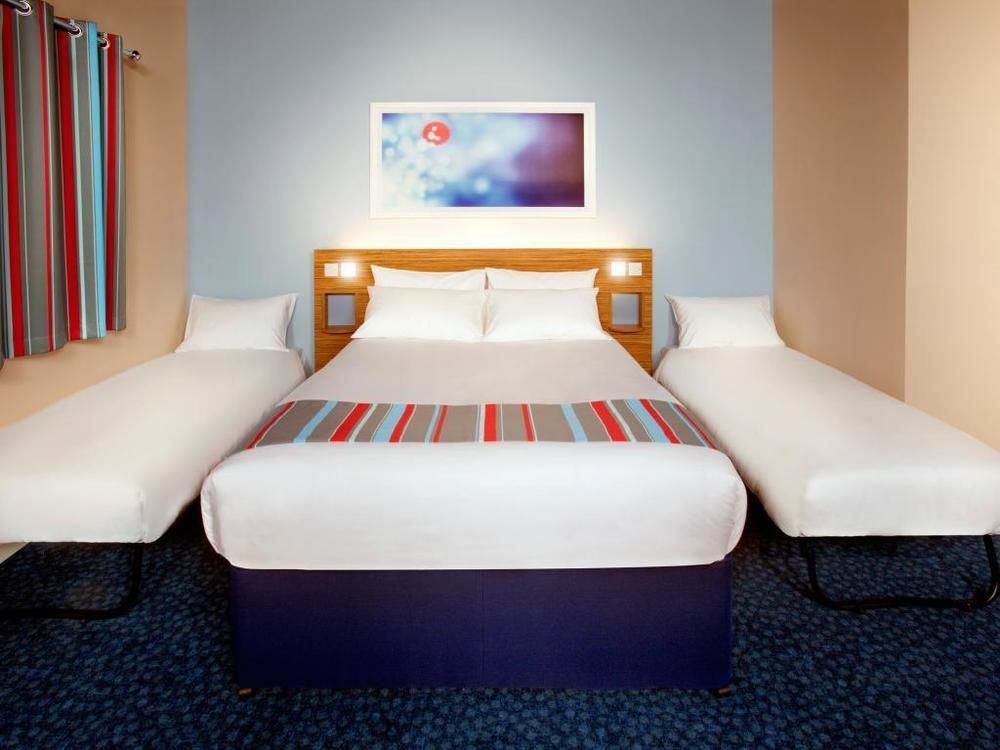 Travelodge Aberdeen Central Justice Mill Lane