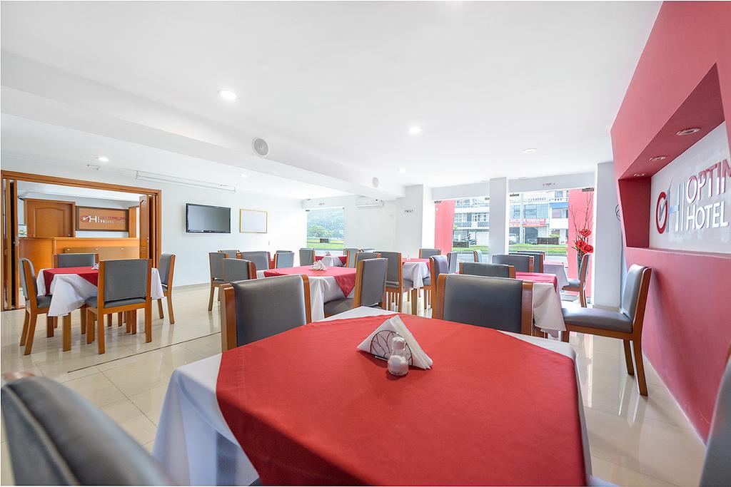 Ayenda 1111 Optimum Hotel