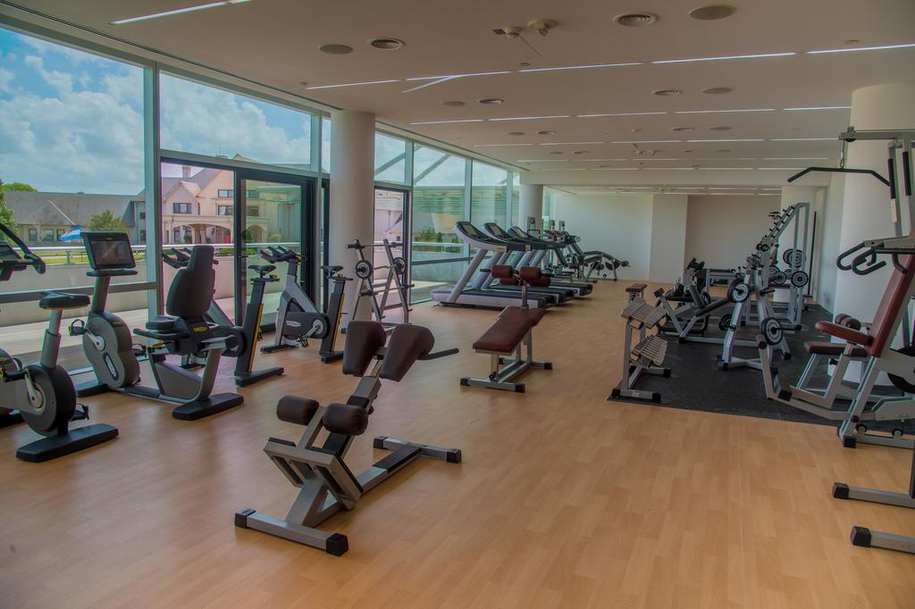 Hilton Pilar