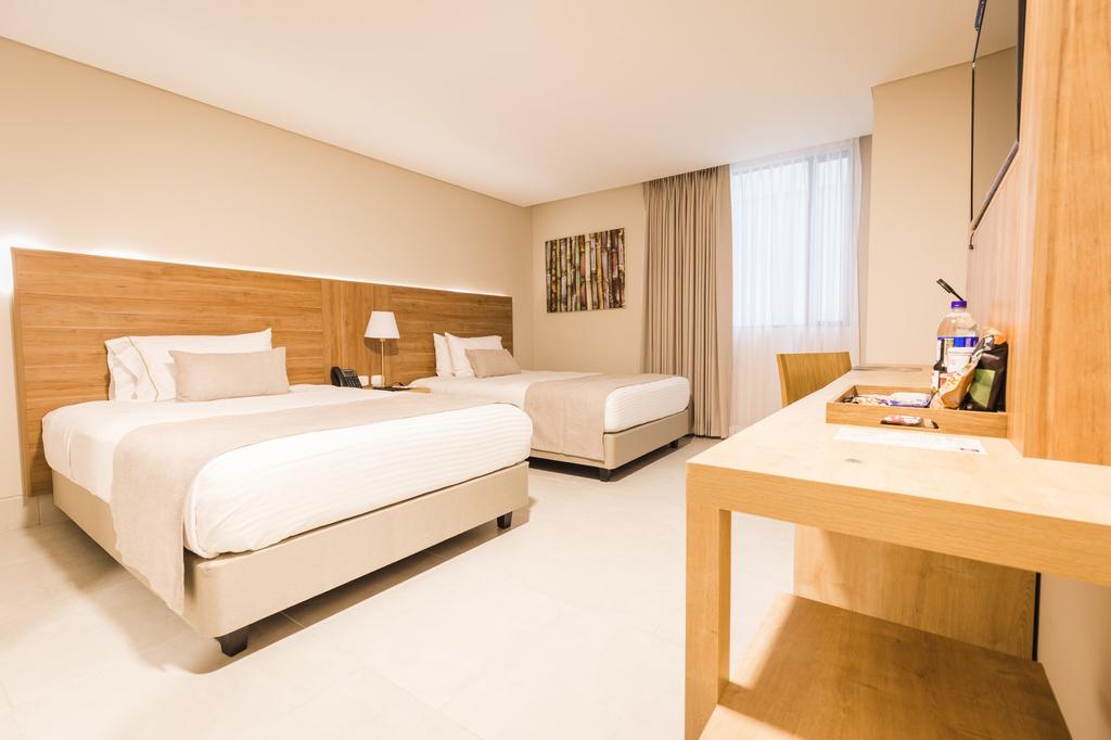 Hotel MS 100 Ciudad Jardin