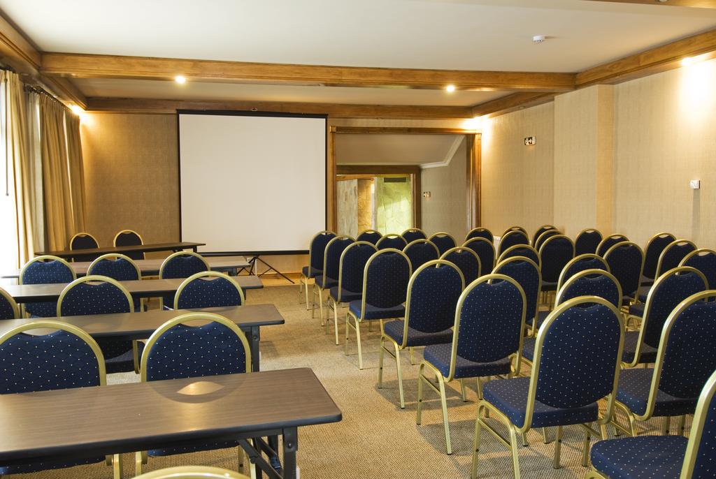 Hotel Almasur Punta Arenas (Formerly Rey Don Felipe)