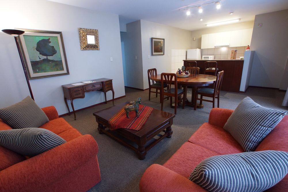 La Paz Apart Hotel