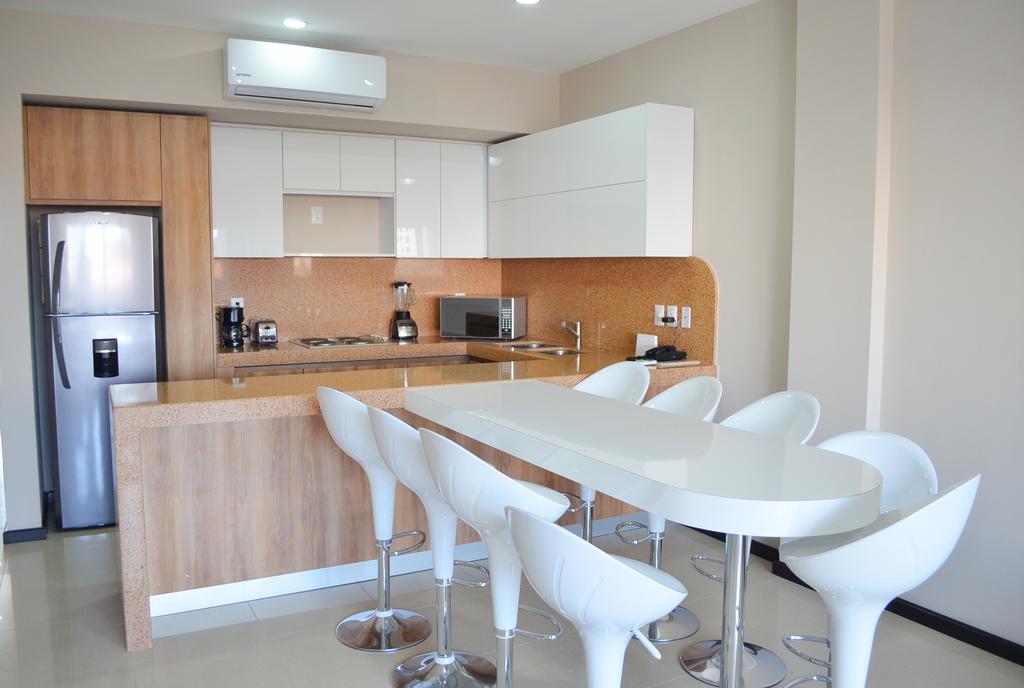 Marina Suites