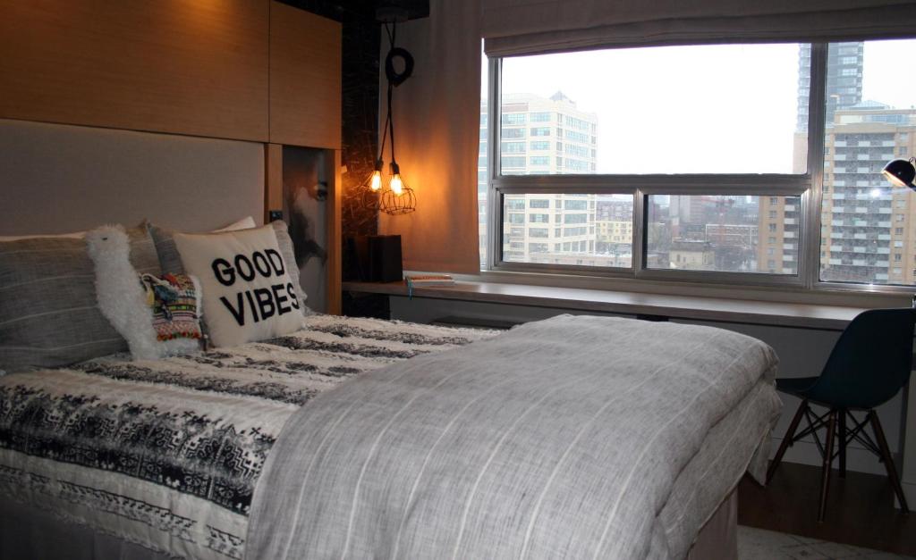 Bond Place Hotel