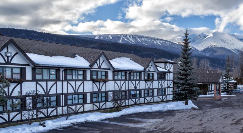 Prestige Hudson Bay Lodge