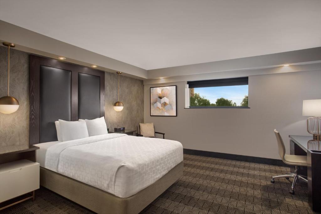 Hotel Duval - Autograph Collection