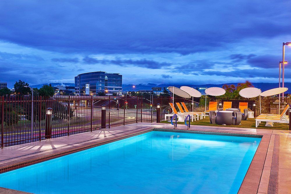 Aloft Santa Clara