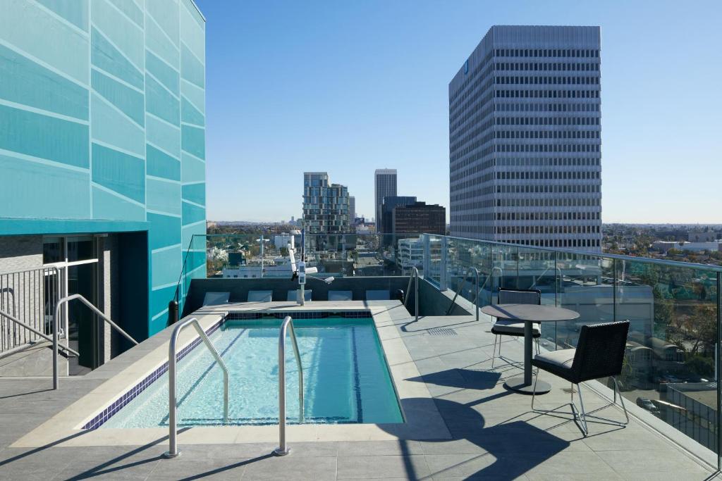 AC Hotel Beverly Hills
