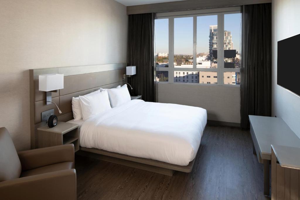 AC Hotel Beverly Hills