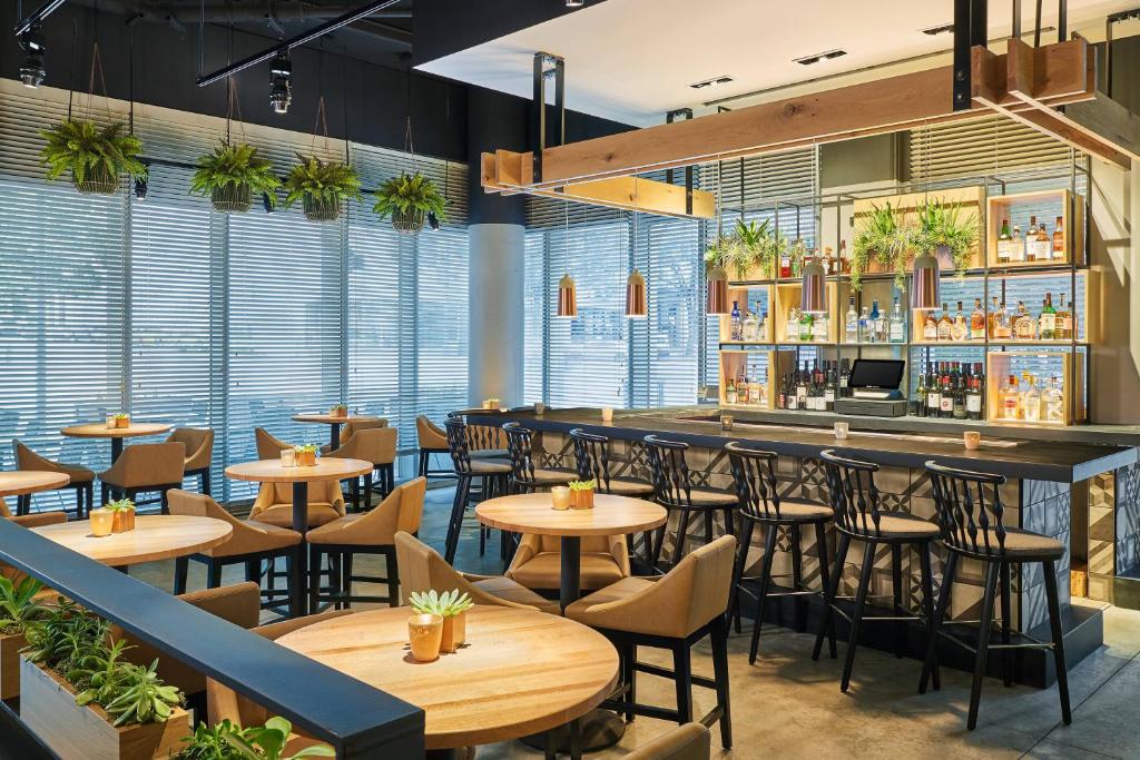 Aloft Austin Downtown