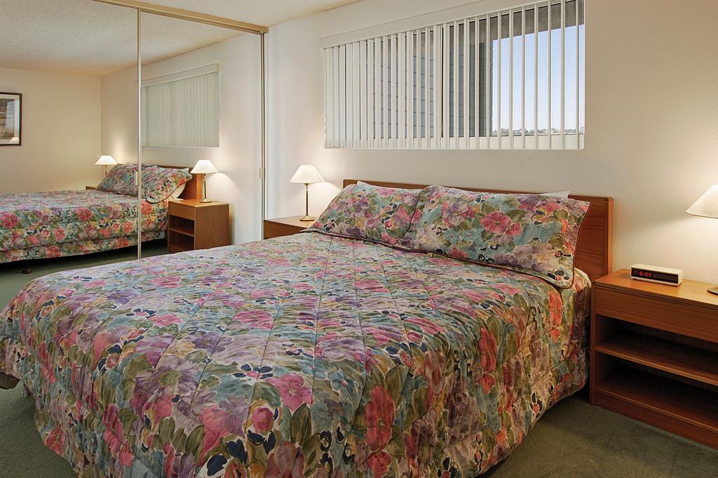 Capri by the Sea by All Seasons Resort Lodging