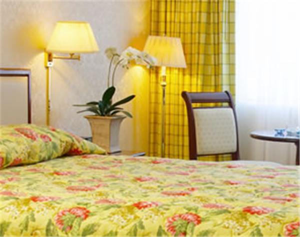 JJ Grand Hotel - Wilshire