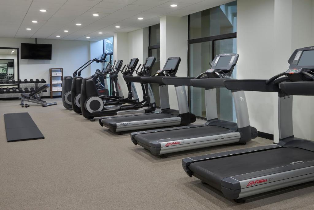 Four Points by Sheraton Toronto Airport