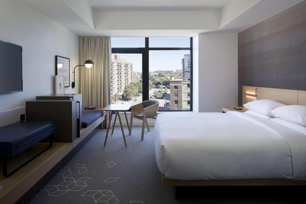Andaz Ottawa Byward Market - a concept by Hyatt
