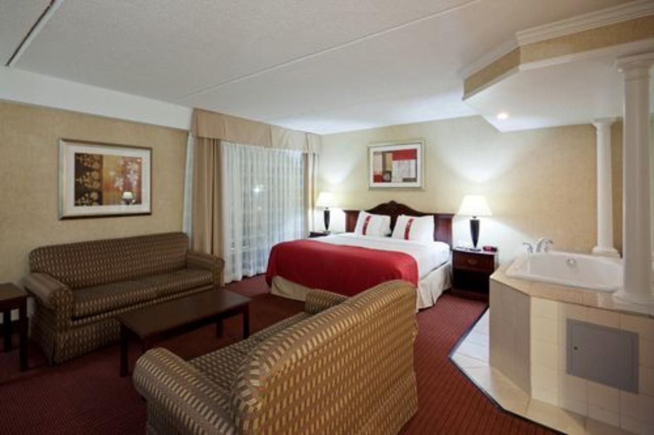 Holiday Inn Mansfield-Foxboro Area