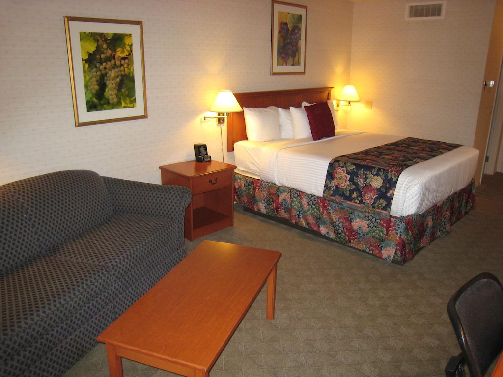 Prestige Vernon Lodge & Conference Centre