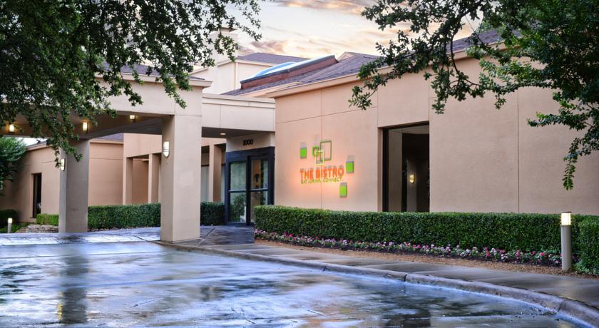 Courtyard by Marriott Dallas Richardson at Spring Valley