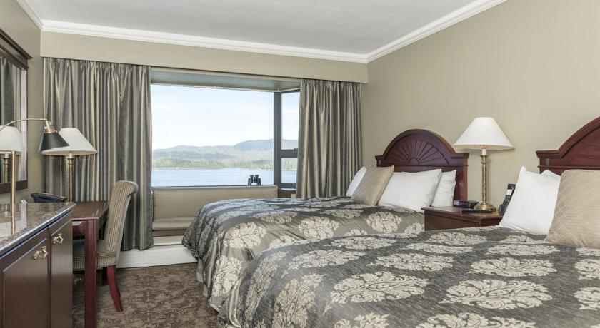 Crest Hotel