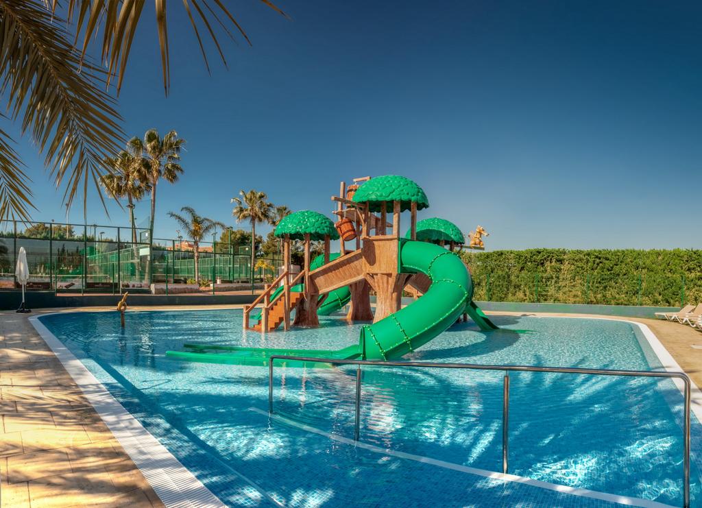 Magic Robin Hood Sports, Water Park & Medieval Lodge Resort
