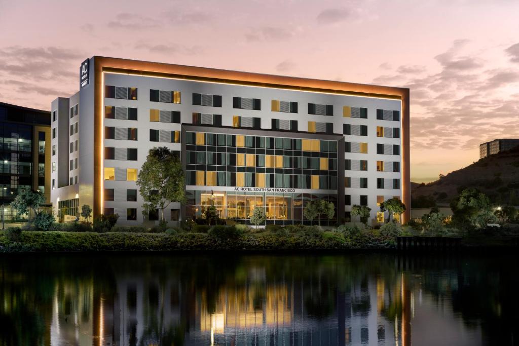 AC Hotel San Francisco Airport/Oyster Point Waterfront