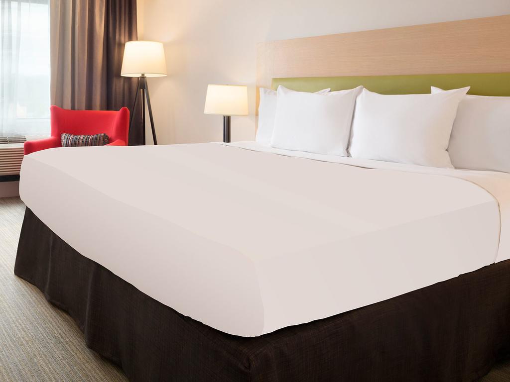 Country Inn & Suites by Radisson Chicago O'Hare South IL