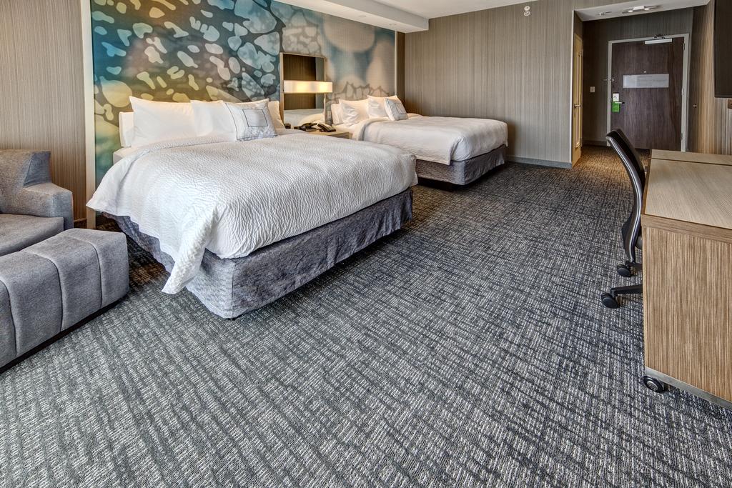 Courtyard Westbury Long Island