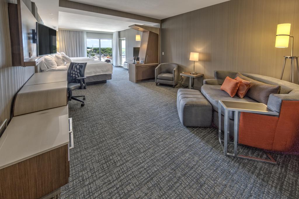 Courtyard Westbury Long Island