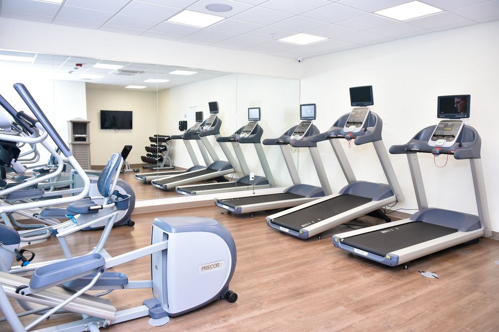Holiday Inn Express & Suites Bensenville - O'Hare