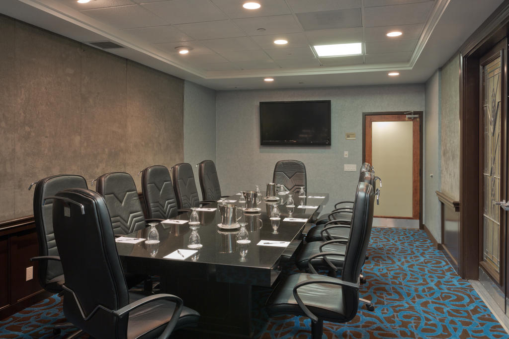 Radisson Hotel Chatsworth