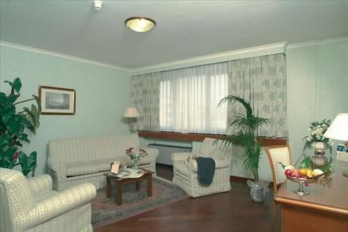 Capital Inn