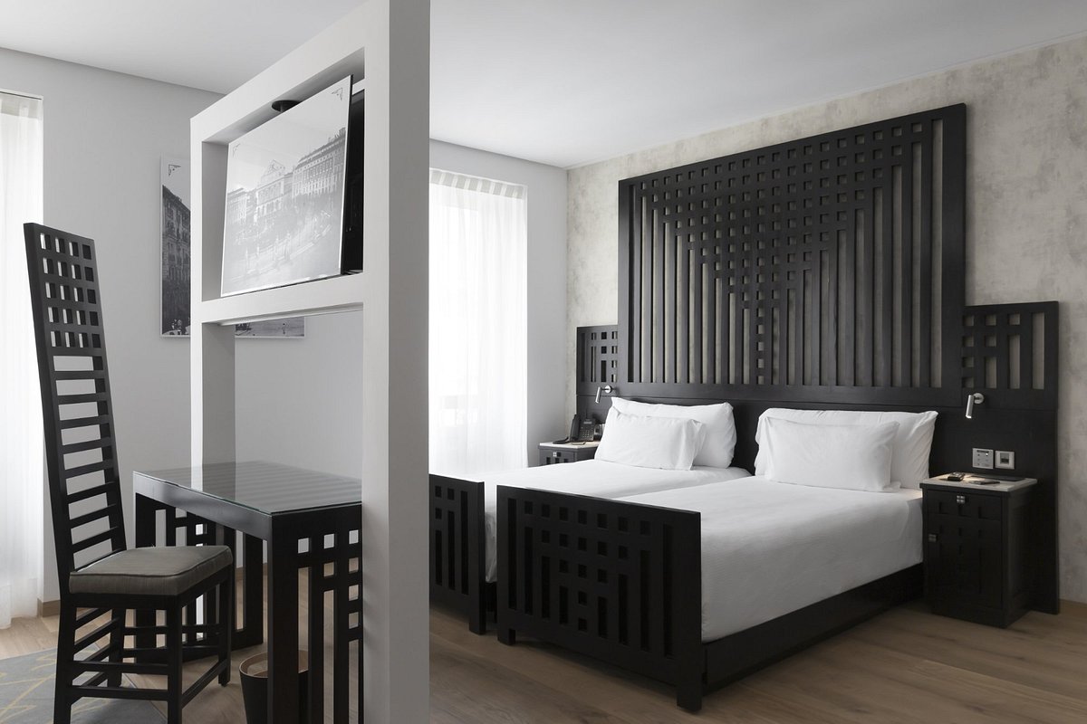 ICON Casona 1900 by Petit Palace