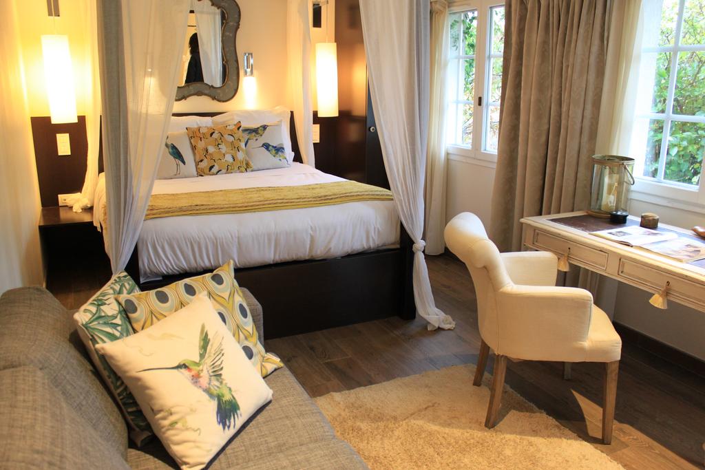 Hotel The Originals Domaine De Bellevue