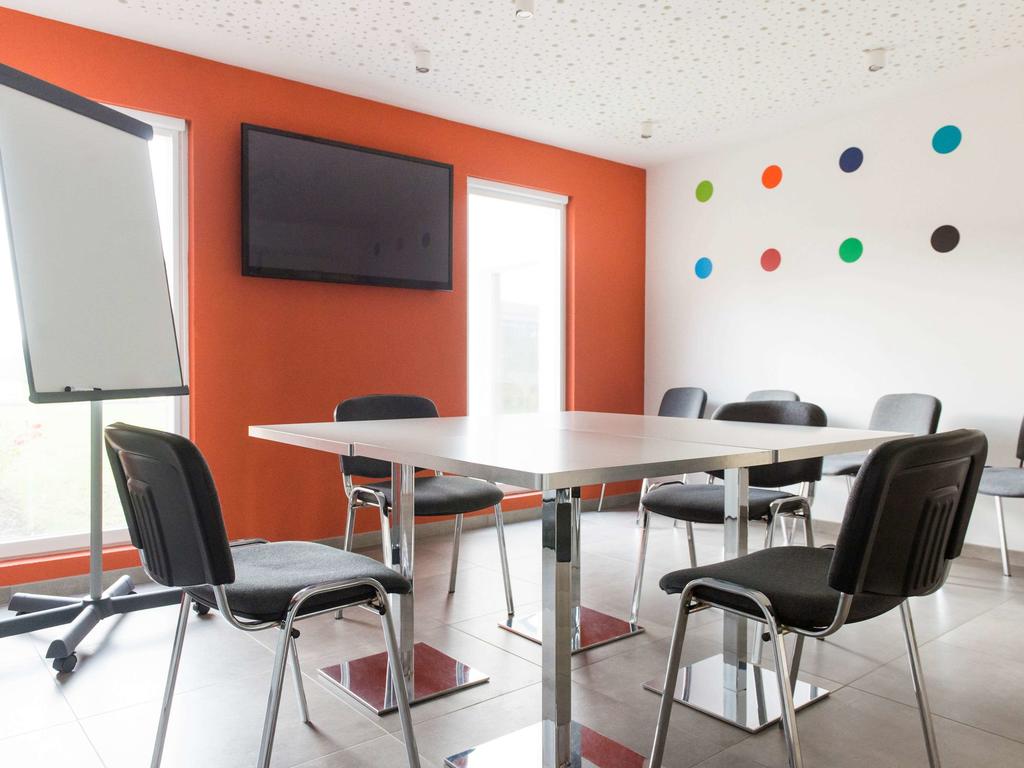ibis Styles Nivelles Hotel