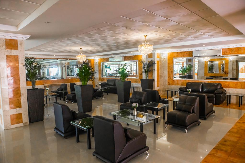 Hotel Palacio Maya