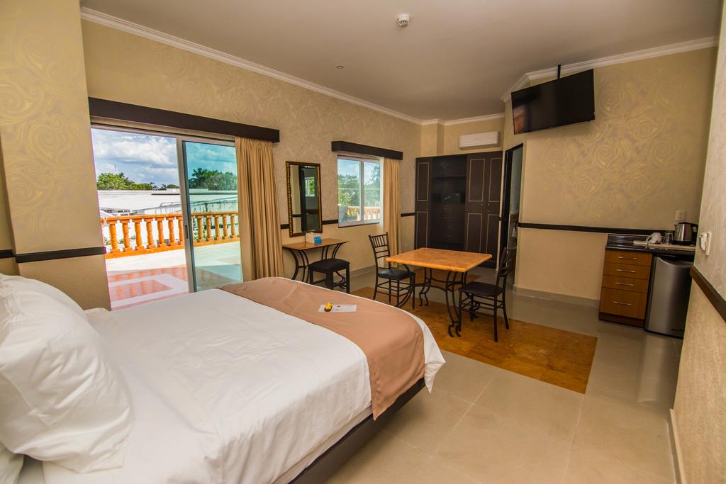 Hotel Palacio Maya