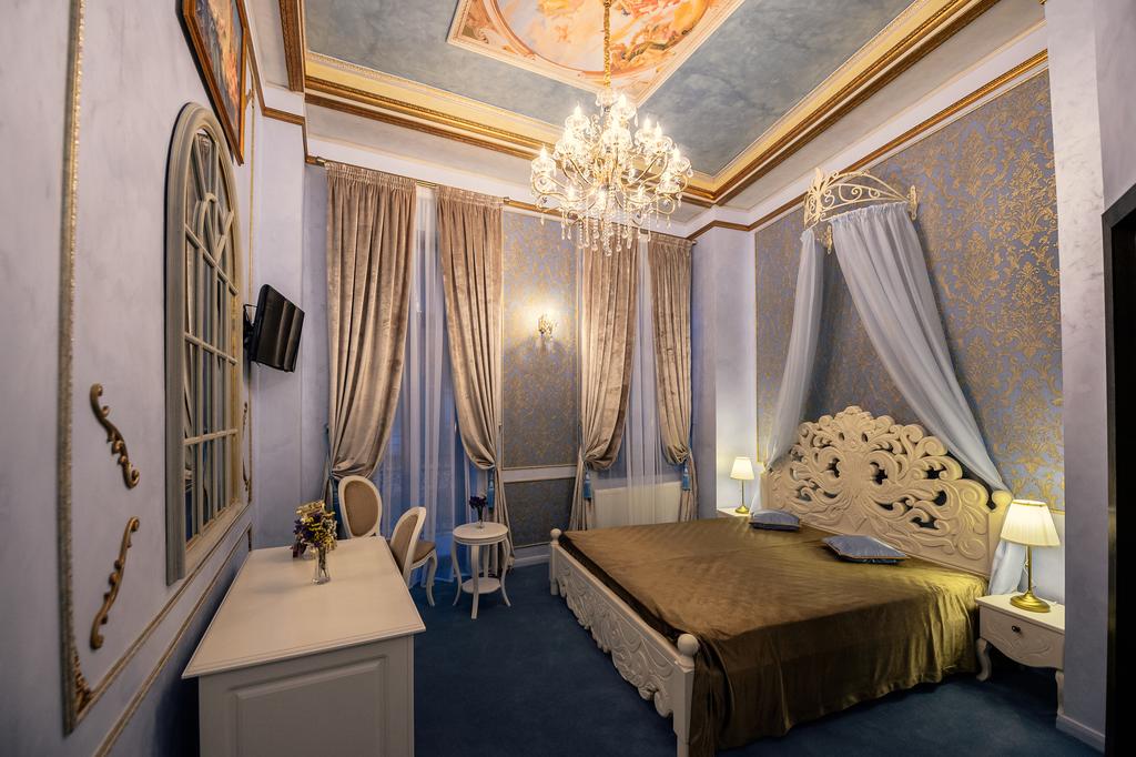 Belle Epoque Boutique Villa