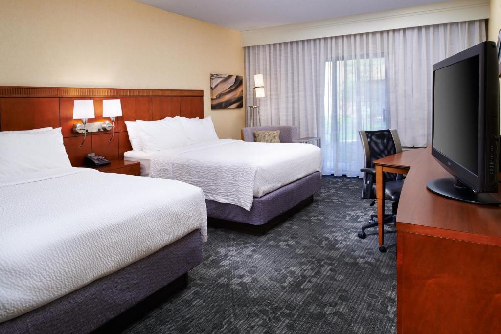 Courtyard by Marriott Columbus Dublin