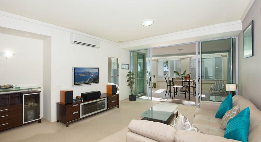 Grand Apartments